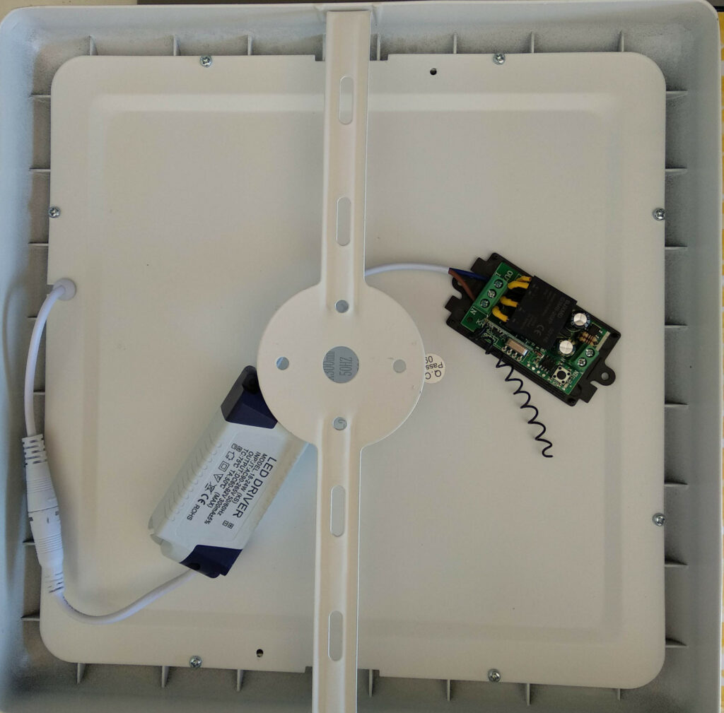Aplique con control remoto